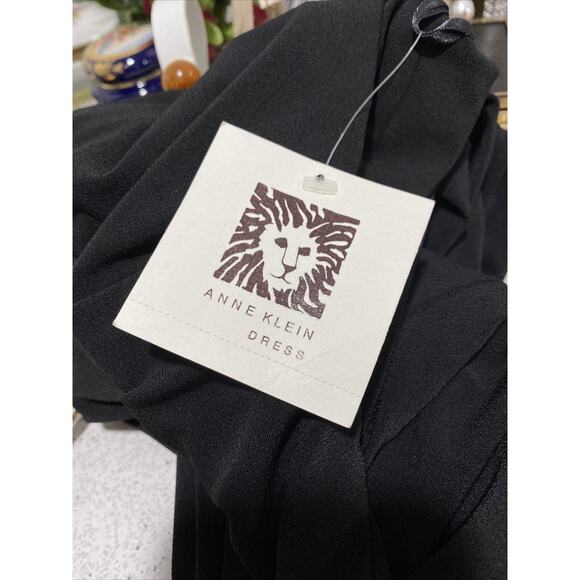 Anne Klein size 6 cocktail dress black scoop neck sleeveless classic sheath NEW - Picture 6 of 8